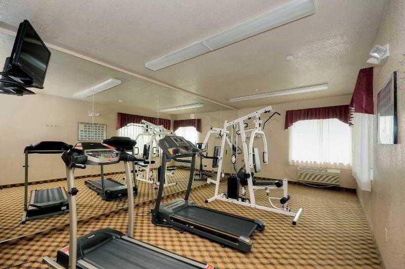 Baymont By Wyndham Clute Lake Jackson Facilities photo